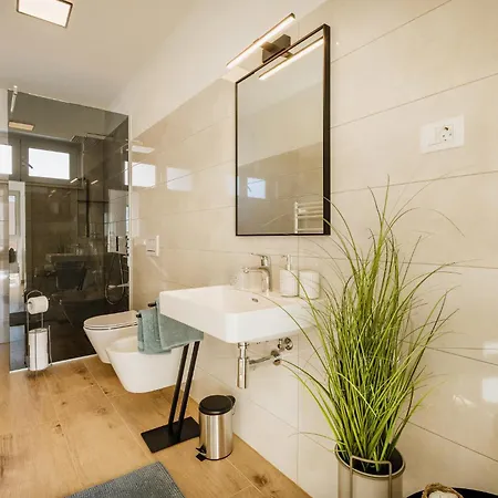 Amarea * Бртонигла